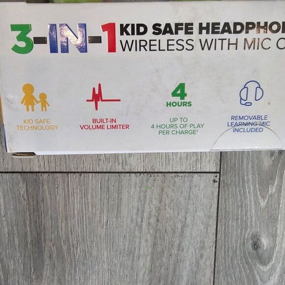 Altec Lansing Kid's Blue 3-in-1 Bluetooth Or Corded Over the Ear Headphones - Picture 7 of 10